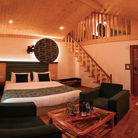 Nazaara - A Luxe Retreat Hotel มะนาลี ภายนอก รูปภาพ