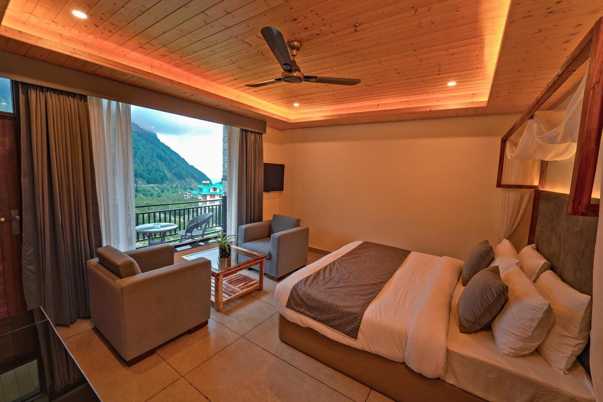 Nazaara - A Luxe Retreat Hotel มะนาลี ภายนอก รูปภาพ