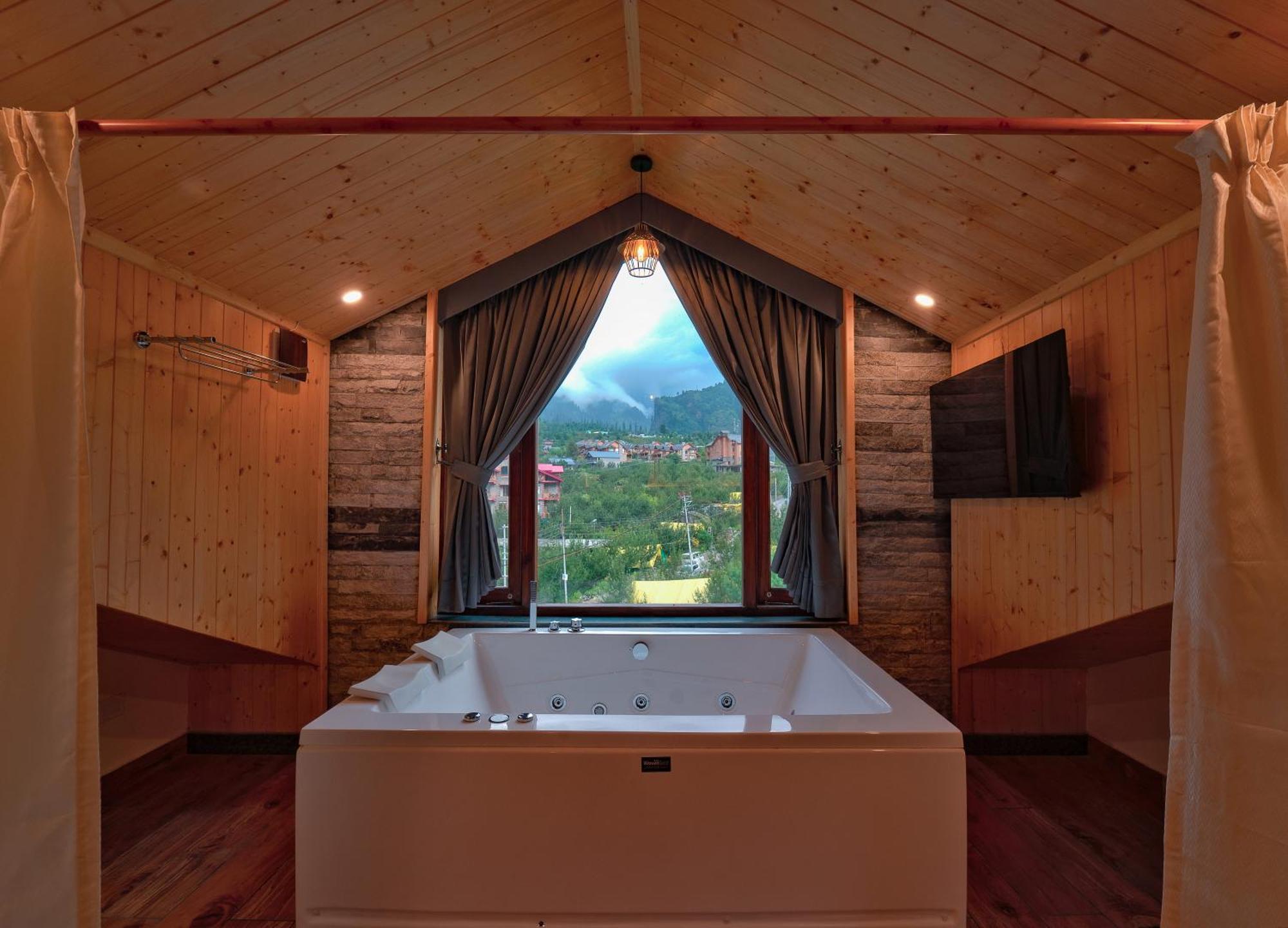Nazaara - A Luxe Retreat Hotel มะนาลี ภายนอก รูปภาพ